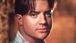 An ancient egyptian princess is awakened from her crypt beneath the desert, bringing with her malevolence grown over millennia, and terrors that defy human comprehension. Die Mumie So Anders Sieht Brendan Fraser Heute Aus