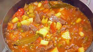 Elakkan menggunakan bahagian yang cepat masak seperti batang pinang atau potongan steak seperti ribye, striploin dan sirloin. Stew Daging Kegemaran Keluarga Youtube