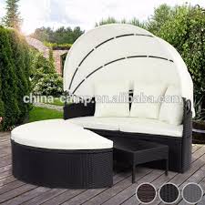 Thanks to the large collection, we have a perfect lounge garden set for every patio or balcony. Polyrattan Sun Island Sonnenbank Liege Polyrattan Lounge Garten Mobel Mit Klapp Dach Und Tisch 75x45x27 Cm Buy Polyrattan Sonnenbank Polyrattan Sun Island Poly Rattan Liege Product On Alibaba Com
