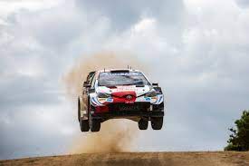 Sebastien ogier nakoniec vyhral s náskokom takmer minúty a pol. Ogier Leads In Sardinia After Brutal Day Decimates Wrc Field Motorsport Week