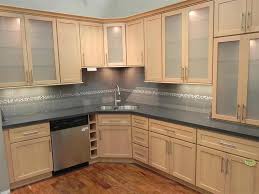 .maple honey maple * european style concealed hinges * cabinet arrives rta (ready to assemble) * wall and base units raised panel doors *epoxy side mount slide* all wood drawer box * this 10 x 10 kitchen includes the following cabinets: Maple Kitchen Cabinets Paint Gbvims Home Makeover Beautiful Maple Kitchen Cabinets Wood