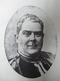 Melitza Rivera's Instagram, Twitter & Facebook