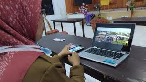 Profil smkn 1 surabaya tahun 2020 revisi. Masa Pengenalan Lingkungan Sekolah Siswa Baru Di Smpn 1 Maros Hanya Disuruh Nonton Video Tribun Timur