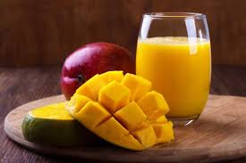 Les 25 Meilleures Recettes A Faire Avec Votre Extracteur De Jus Bonheur Et Sante En 2020 Recette Jus Extracteur Recette De Jus Detox Recette Jus