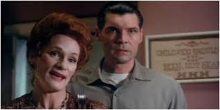 Watching The People Under the Stairs. Shout-out to everyone's favorite  not-so-happy couple : r/twinpeaks
