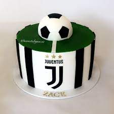 See more ideas about juventus, cake, soccer cake. Juventus Soccer Themed Birthday Cake Made By Sweetsbysuzie In Melbourne Australia Soccer Birthday Cakes Soccer Cake Soccer Birthday