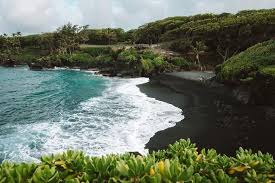 This drive is a hawaii pilgrimage for those eager to experience what glossy magazines consider the real hawaii. 8 Must Visit Road To Hana Stops In Maui Hawaii