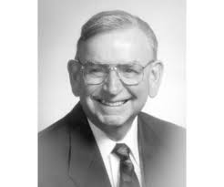 Hal Moore Obituary (1929