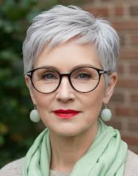 Before vs. After—glow-up or no? 💖