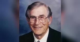 Lloyd Kilpatrick's Instagram, Twitter & Facebook