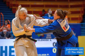 Follow me on instagram to keep up to shop updates, mail art inspiration, snail mail resources, giveaways and everything stationery! Judoinside Paula Kulaga Judoka