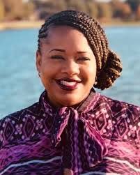 Melanie Copeland's Instagram, Twitter & Facebook