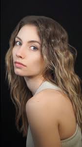 How to find work in set dressing in Australia?