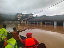 Peristiwa perang uhud bagian kedua (2) oleh ust. Banjir Di Terengganu Makin Buruk