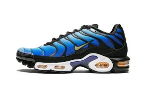 Nike Air Max Plus Og Hyper Blue Bq4629 003 In 2020 Nike Air Max Plus Nike Air Max Blue Air Max