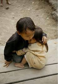 Black And White Kids Hugging Each Other Demora And Ritsu With Images Beautiful Children Photo