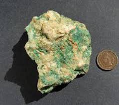 The Most Common Green Minerals Minerals Minerals And Gemstones Crystals And Gemstones
