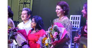 We did not find results for: Atestigua Dea Isabel Estrada De Lopez Nombramiento De Huespedes Distinguidas De Las Embajadoras Portal Tabasco