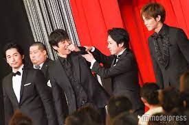 嵐 おしゃれまとめの人気アイデア pinterest s 嵐 二宮 和 也 嵐 衣装