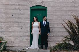 Barnard offers students the wide course selection of a large university and extensive resources of a major metropolitan city in the atmosphere of a small liberal arts school. This Michigan Wedding At Journeyman Distillery Is Sentimental With A Twist Junebug Weddings