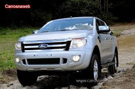 Con cabina simple y doble tracción, probamos la más utilitaria de las ranger. Carros Na Web Ford Ranger Xls 2 2 Turbo 4x4 Cd 2015 Ficha Tecnica Especificacoes Equipamentos Fotos Preco