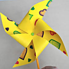 Lay your paper on a piece of paper or cloth and then lay that onto one of the blocks of wood. How To Make Paper Windmill