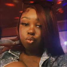 How many episodes are in season 8?