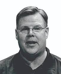 Edward Kummer's Instagram, Twitter & Facebook