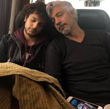 Genel sanat yönetmenliği'ne de ünlü tiyatrocu behzat uygur getirildi. Behzat Uygur Oglum Diye Soylemiyorum Cok Basarili Magazin Haberleri