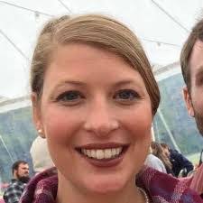 Courtney Bowler's Instagram, Twitter & Facebook