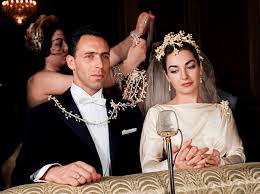 La boda de Elsa Aguirre y Armando Rodríguez fue uno de esos momentos donde  el amor y el brillo del cine de oro se encontraron en perfecta armonía,  rodeados de elegancia, ilusiones