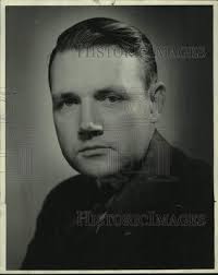 1942 Press Photo Leo Boyle of American Airlines