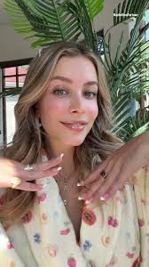 @Alexa Field in Super Stay Skin Tint Shade 220 for the perfect glowy summer  look! If you haven’t tried it yet, what are you waiting for!!  #maybellinepartner