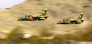 Video footage appears to show afghans falling to their deaths from a plane after takeoff. List Of Afghan Air Force Aircraft Military Wiki Fandom
