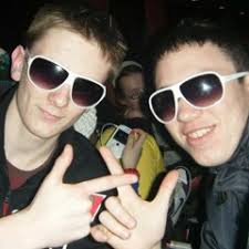 Stream Andrew Roche music