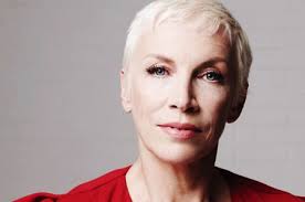 Annie Lennox :: Radiaaaaa