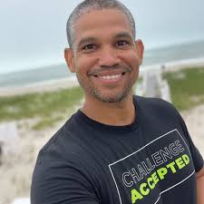 David Coromina (@david_coromina) • Threads, Say more