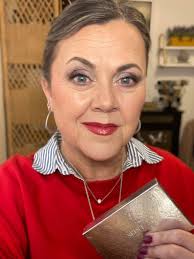 Question of the Day What is your favorite way to take notes down? paper,  braille, electronic