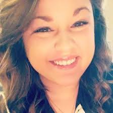 Katie Raper's Instagram, Twitter & Facebook