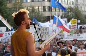 Vyplývá to z lednového průzkumu centra pro výzkum veřejného mínění (cvvm). Milion Chvilek Presouva Uterni Demonstraci Kvuli Velkemu Zajmu Bude Na Vaclavskem Namesti Domov Lidovky Cz