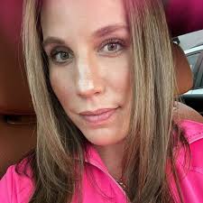 daniel nides love is blind