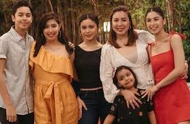 Boy revealed in a viral video what julia thinks is the best thing. Julia Barretto Height Weight Age Boyfriend Biography Family Facts