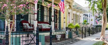 Algiers Neighborhood Guide