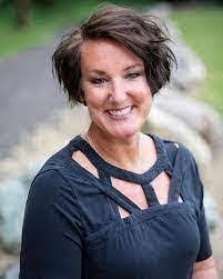 Chandra Youngblood's Instagram, Twitter & Facebook