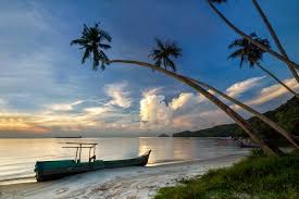 Bila sebut pantai di penang, ramai akan terbayangkan pantai batu feringghi sahaja. Tak Perlu Google Lagi Ini 5 Pantai Di Pulau Pinang Yang Patut Anda Pergi
