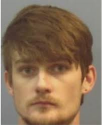 Man Stole Safe With $8,000 Cash Inside It