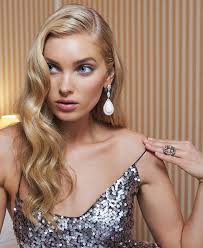 Hôm 12/10, elsa hosk thành tâm điểm chú ý khi sánh vai doanh nhân tom daly trên đường phố new york (mỹ). Elsa Hosk Aus Vshosk Twitter