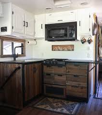 Best diy kitchen counter extension from 25 best kitchen trash cans ideas on pinterest. Diy Black Kitchen Countertops Mountain Modern Life