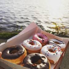 Andre Kuhnert On Instagram Donut Donuts Dunkindonuts Alster Aussenalster Kalorien Kcal Diat Schokolade Schoko Food Dunkin Donuts Delicious