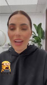 Ali Sanchez Papel Encara